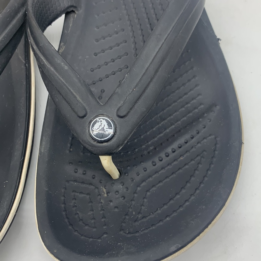 Crocs Black flip flops with white accent Size W9 M7. CR3666C - Picture 2 of 7